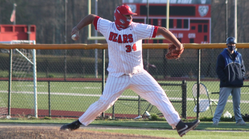 Dasilva-Medeiros Equals Saves Mark in 6-3 Win Over Gordon