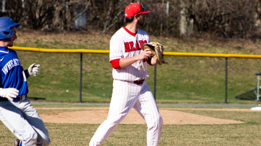 Baseball Falls to Wheaton, 13-3
