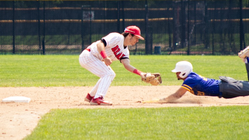 Baseball Drops 10-0 Decision to Johnson & Wales in Winner's Bracket Final