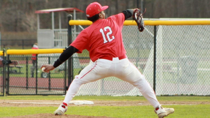Baseball Posts 6-1 MASCAC Win Over Fitchburg