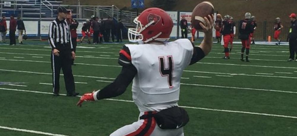 Football Falls to Carnegie Mellon, 48-13, in ECAC Legacy Bowl