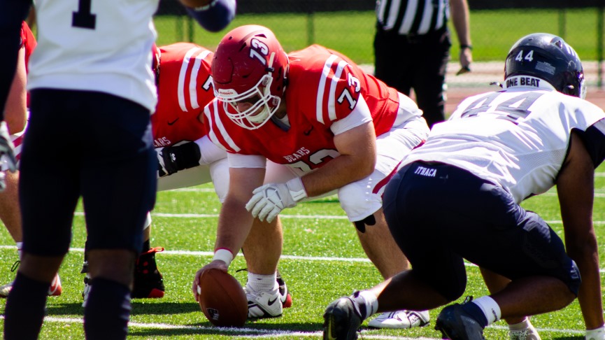 Alves, Couch Lead Football to 40-27 Win Over Western Connecticut