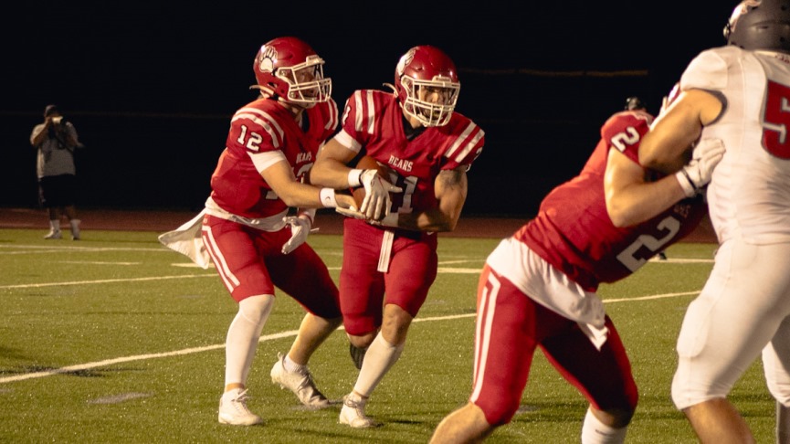Football Falls to WPI, 24-21