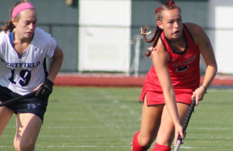 Field Hockey Falls to Westfield, 2-0