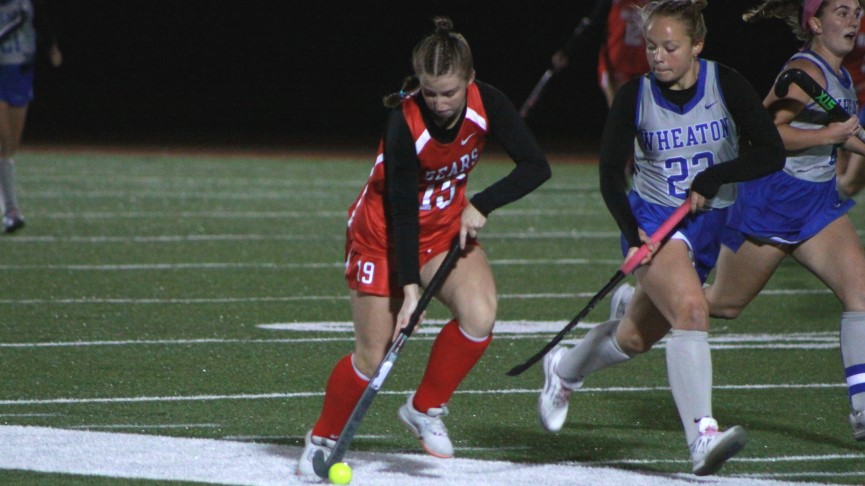 Field Hockey Drops 4-2 Decision to Wheaton