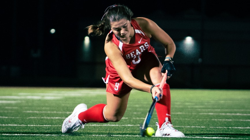 Field Hockey Falls to Fitchburg State in Regular Season Finale, 4-2