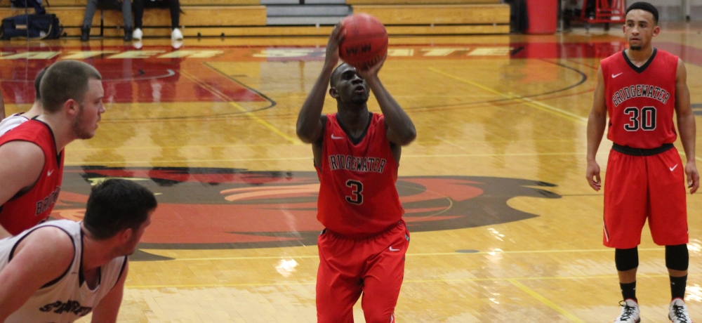 Mass, Carty Lead Men's Basketball to Dramatic 83-82 Win over Greensboro