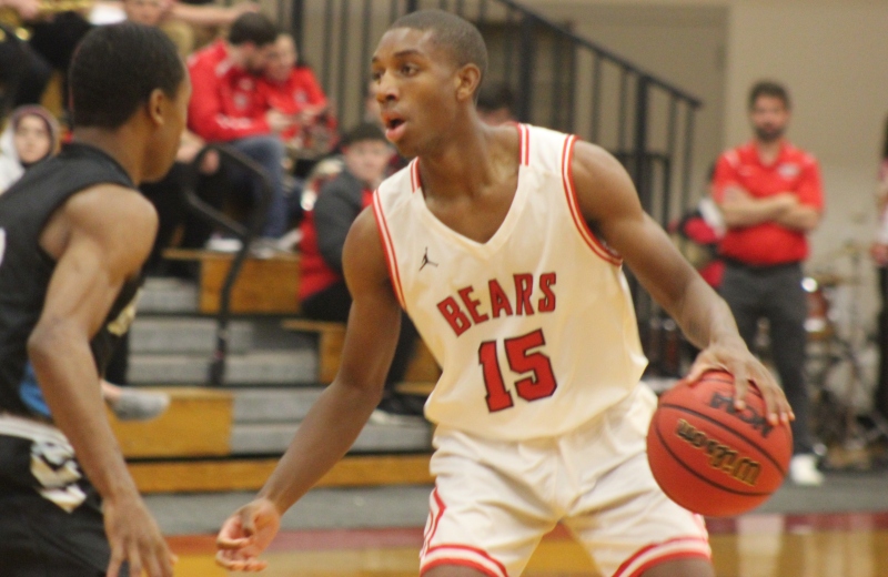 Men's Basketball Falls to UMass Boston in Home Opener, 86-70