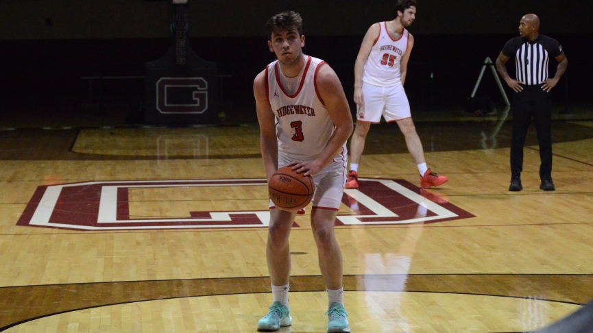 Men's Basketball Falls to Framingham State in MASCAC Opener, 70-65