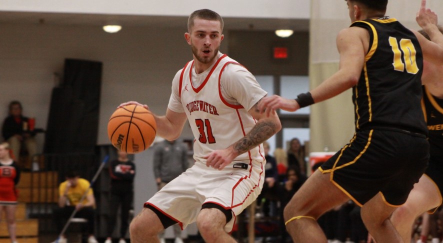 Men's Basketball Posts 93-75 Win Over Wentworth in Cave Classic Consolation