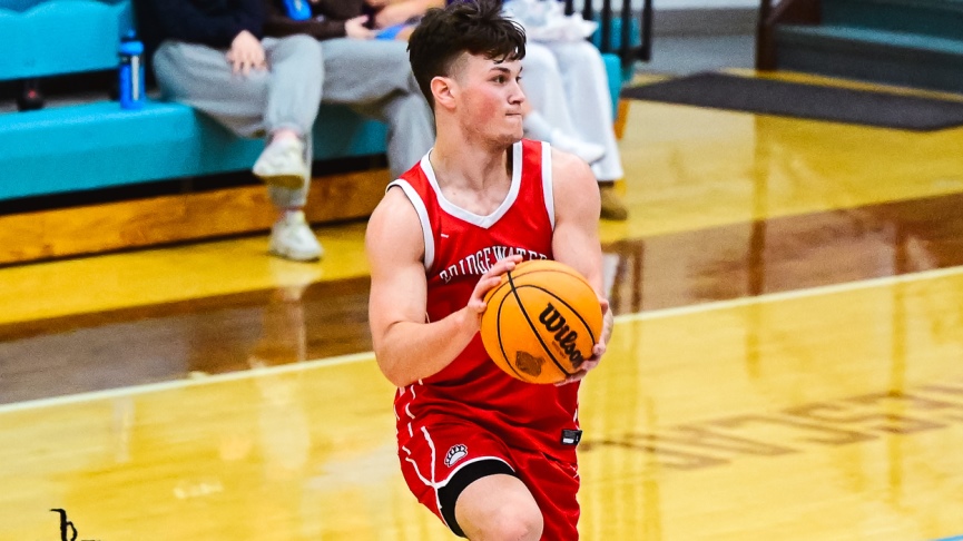 Men's Basketball Falls to Rivier, 94-83