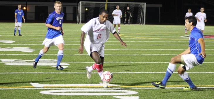 Men's Soccer Battles Worcester to 0-0 Double Overtime Tie