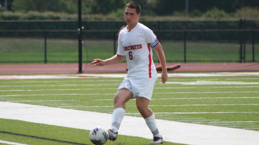 Men's Soccer Rallies for 3-3 MASCAC Tie with Salem State