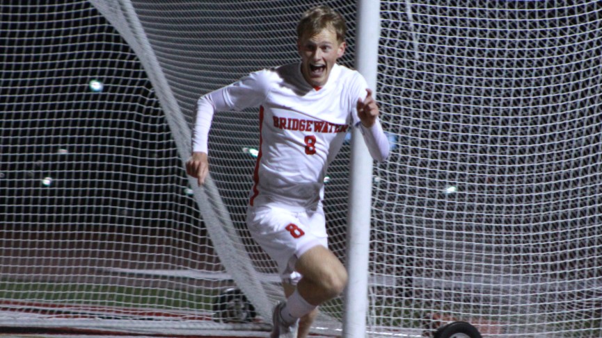Men's Soccer Advances to MASCAC Title Game with 4-1 Win Over Salem