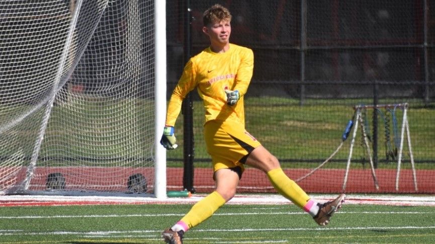 Men's Soccer Blanks Coast Guard, 1-0