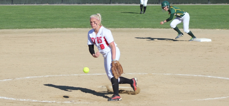 Softball Advances to Winner's Bracket Final with 3-2 Win over Fitchburg