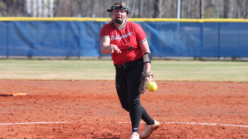 Softball Sweeps Salve in Non-Conference Twinbill