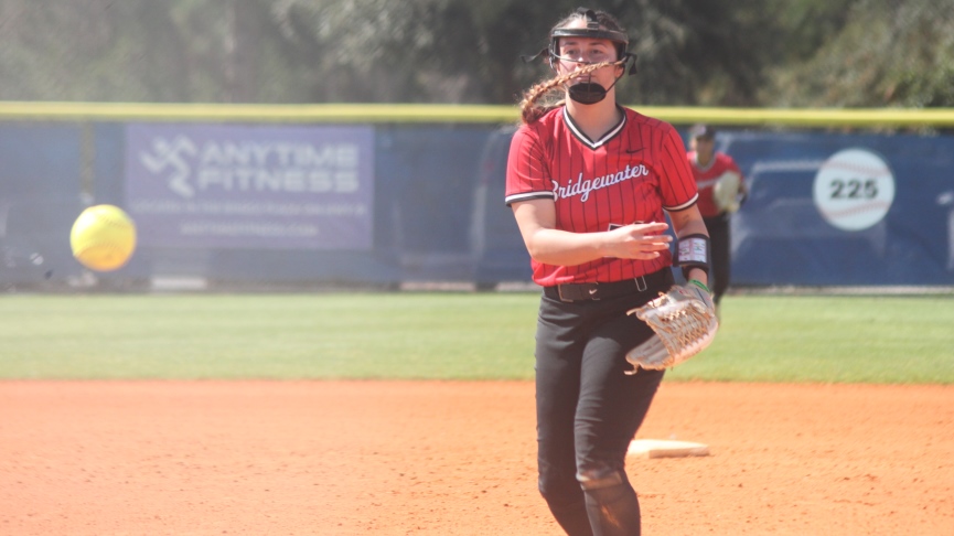 Softball Sweeps Pair of Games at Fastpitch Dreams Spring Classic