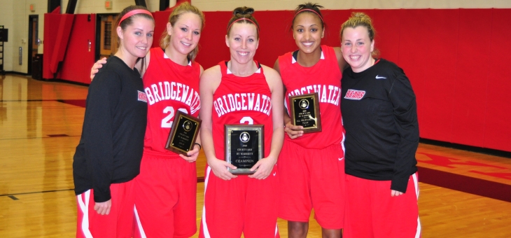 Women's Hoops Captures Wesleyan Tournament Title