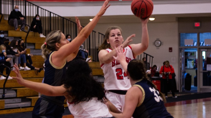 Dziadyk Twins Lead Women's Basketball to 88-72 Win over Suffolk
