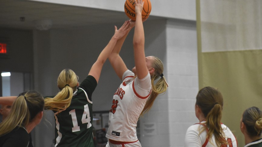 Women's Basketball Drops 72-63 Decision to Babson