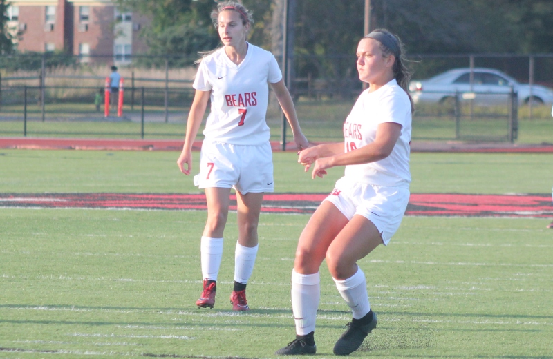 Women's Soccer Blanks UMass Dartmouth, 2-0