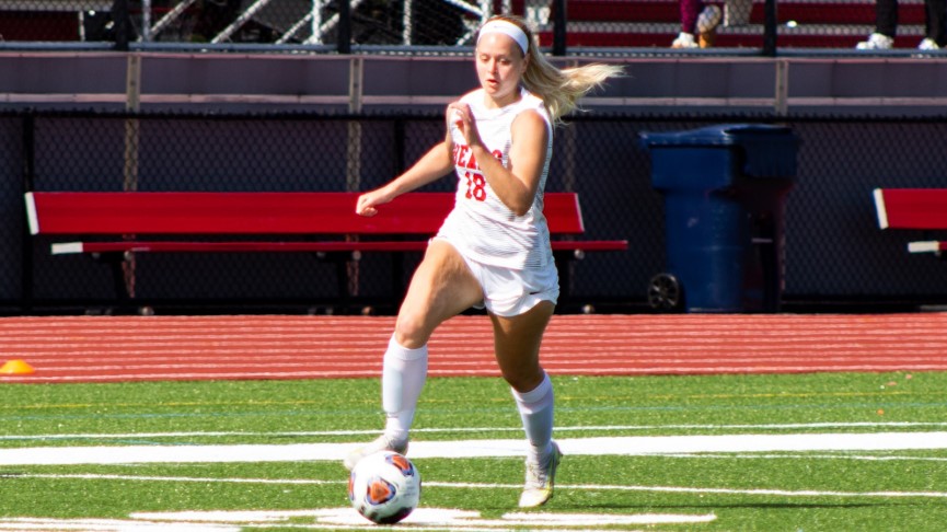 Women's Soccer Blanks Fitchburg State, 6-0