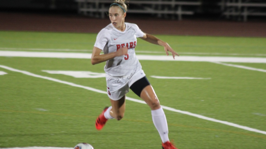 Women's Soccer Drops 2-0 Decision to Roger Williams