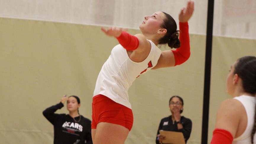 Volleyball Swept by Plymouth State, 3-0